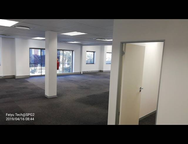 327M² OFFICE TO LET IN CENTURY CITY
